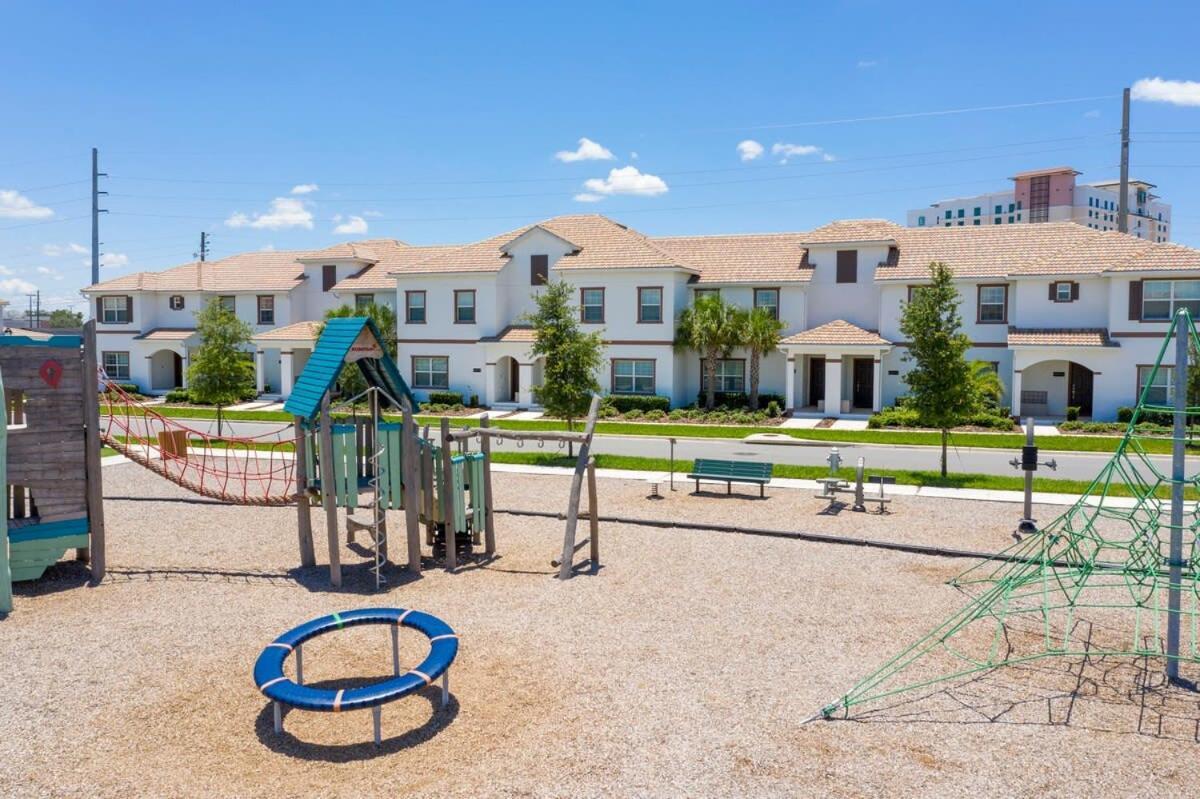 Ravishing Four Bd W/ Pool Close To Disney 4947 Kissimmee Esterno foto